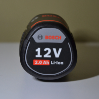 Оригинална батерия Bosch 12v 2.0Аh  , снимка 3 - Други инструменти - 36142800