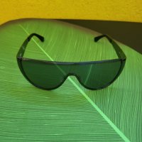 Слънчеви очила Moschino , снимка 4 - Слънчеви и диоптрични очила - 41592575
