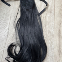 Опашка за коса с връзки, снимка 1 - Аксесоари за коса - 44701463