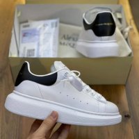 Бели унисекс Alexander McQueen , снимка 1 - Маратонки - 42433416