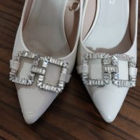Продавам дамски обувки, снимка 1 - Дамски елегантни обувки - 42461726