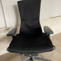 Ергономичен офис стол Herman Miller Embody, снимка 1 - Столове - 44193218