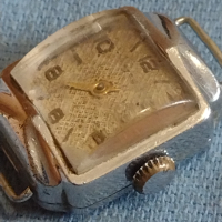 Стар ръчен часовник дамски от соца за КОЛЕКЦИЯ ЧАСТИ 43905, снимка 3 - Антикварни и старинни предмети - 44789879