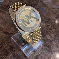 Различни цветове дамски часовници Michael Kors, снимка 4 - Дамски - 27950429