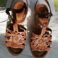 Красиви и удобни дамски сандали от естествена кожа Gabor 38/5, снимка 1 - Сандали - 44183590