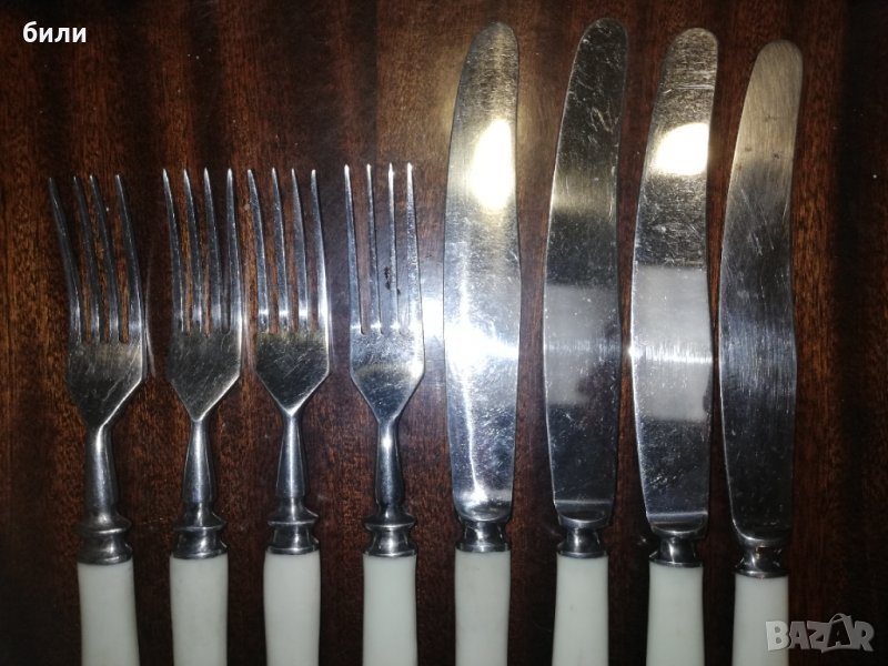 Комплект ножове и вилици, снимка 1