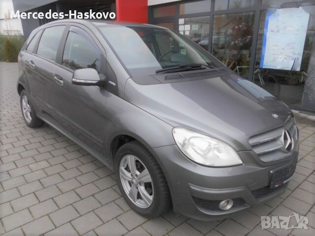Mercedes-Benz B 180, снимка 1