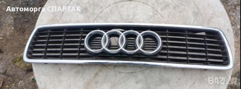 Решетка Във Предния Капак За  Audi 80 B4 от1991-1995 Година  Ауди 80 Б4, снимка 1
