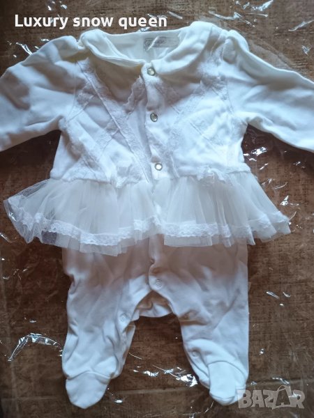 бебешки гащеризончета в бяло с бродерия , снимка 1