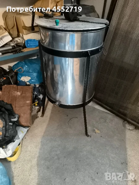 Центрофуга за мед 3/6 - неръждавейка (хром-никел), снимка 1