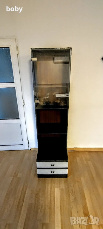 Продавам витрина, снимка 1