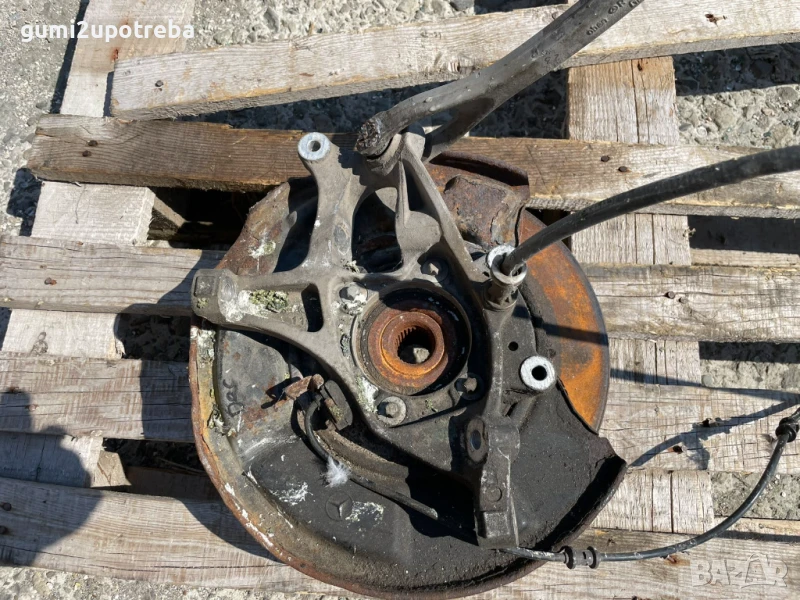 Заден Десен Шенкел Главина Mercedes E class W211 320CDI V6 4matic Tmodel OM642, снимка 1