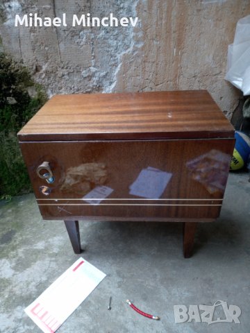2 нощни шкафчета, снимка 1