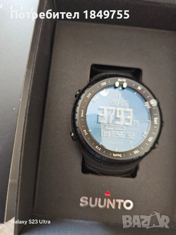 Suunto core all black. 