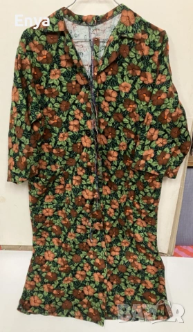 Пенюар от едно време, снимка 2 - Антикварни и старинни предмети - 53232064