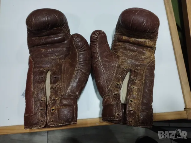 Стари боксови ръкавици., снимка 3 - Колекции - 49614141