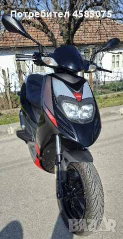 Aprilia Sr 125 Motard / Априлия Ср 125 ТОП СЪСТОЯНИЕ, снимка 8 - Мотоциклети и мототехника - 53847353