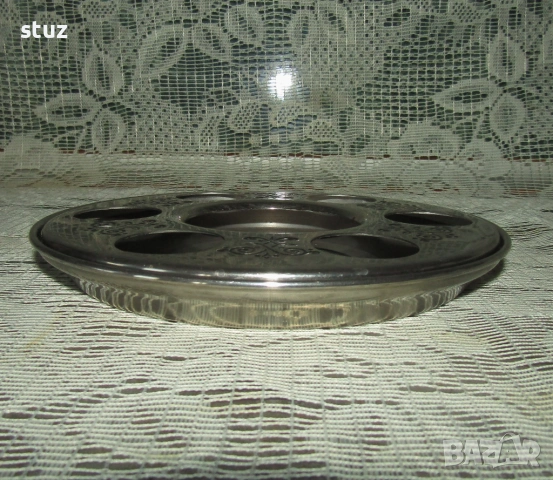 Поставка, поднос за бутилка и чаши "Москва", снимка 4 - Прибори за хранене, готвене и сервиране - 53748450