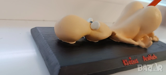 забавен моливник за офис , снимка 3 - Столове за офис - 53463649