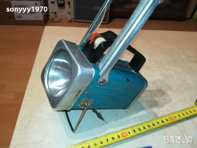 СТАР КОЛЕКЦИОНЕРСКИ МЕТАЛЕН ФЕНЕР 2303242039, снимка 7 - Антикварни и старинни предмети - 44913782