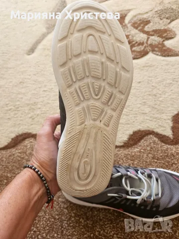 маратонки Nike 36.5, снимка 4 - Маратонки - 56139091
