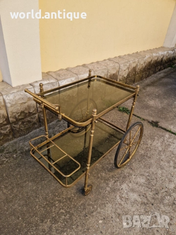 Прекрасна антикварна холандска бронзова количка за сервиране , снимка 3 - Антикварни и старинни предмети - 53757298