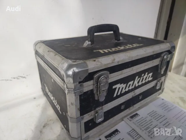 Алуминиев куфар за инстрименти MAKITTA  Бонус 4 книжки с инструкции и упътване за винтоверт MAKITTA, снимка 9 - Куфари с инструменти - 49872690