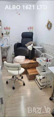 ПОДИУМ И ФОТЬОЙЛ ЗА ПЕДИКЮР 