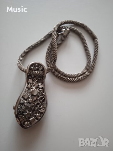 ✅Арт дамско колие с медальон пантофка, снимка 2 - Колиета, медальони, синджири - 39684431