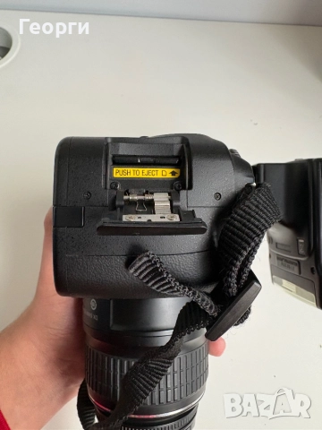 Дигитален Фотоапарат Nikon D40, снимка 4 - Фотоапарати - 52177892