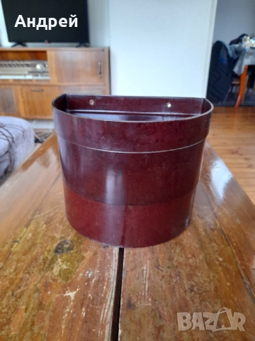 Чекмеджета за принадлежности за шевна машина