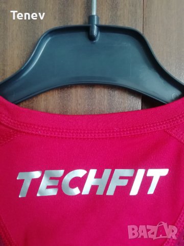 Bayern Munich Adidas Techfit оригинална тениска фланелка Байерн Мюнхен , снимка 4 - Тениски - 42249514