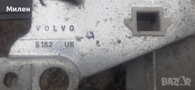 Стъклоподемник Задна Дясна Врата За Volvo XC90 от 2002-2014 Година  Волво XC90, снимка 3 - Части - 40980553