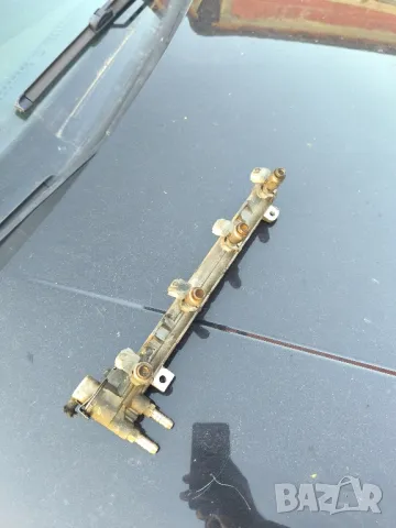 Бензинови дюзи за Голф 4 1.6, снимка 3 - Части - 50292351