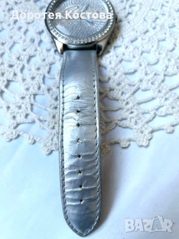 GUESS оригинален дамски часовник от Англия с японски механизъм, снимка 6 - Дамски - 53758013