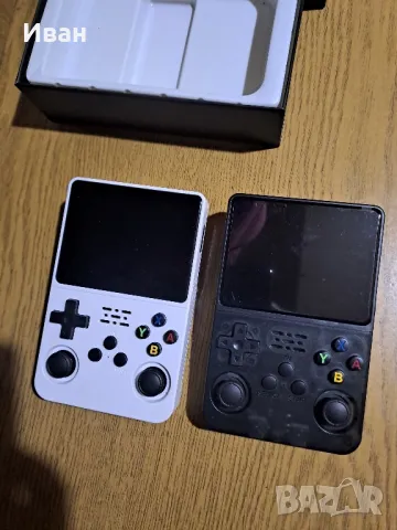 Мощна ретро гейминг конзола/игра R36S, снимка 1