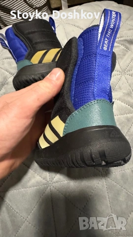 Зимни обувки Adidas Winterplay, снимка 2 - Детски боти и ботуши - 53244312