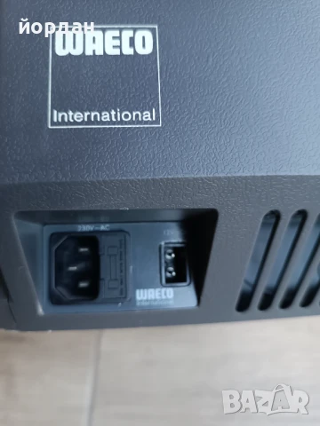 Хладилна чанта Waeco 12 волта , снимка 3 - Хладилни чанти - 50539646