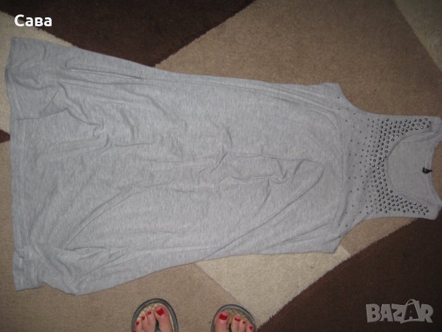 Рокля BENETTON, снимка 2 - Рокли - 33855602