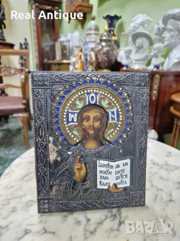 Прекрасна антикварна руска икона с емайл