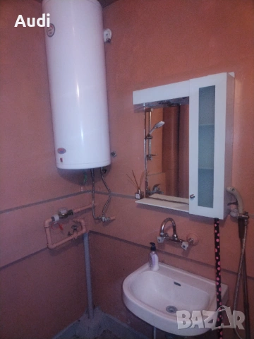 Собственик продава панелна гарсионера кв Владиславово бл. 33 ет. 9 РЗП 40кв Цена 55500€ Тел. 0897553, снимка 8 - Апартаменти - 53415184