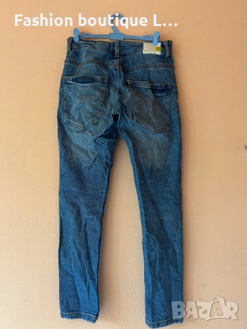Reserved дамски сини дънки 99% памук 1% еластант S размер 👖👖👖, снимка 5 - Дънки - 52376196