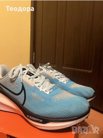 Маратонки Nike Vomero 17 ZoomX, снимка 8 - Маратонки - 53162179