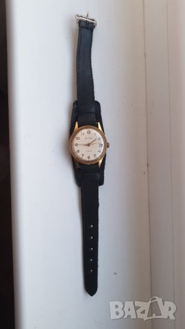 Мъжки позлатен часовник wostok 18 jewels, снимка 1 - Антикварни и старинни предмети - 41316765