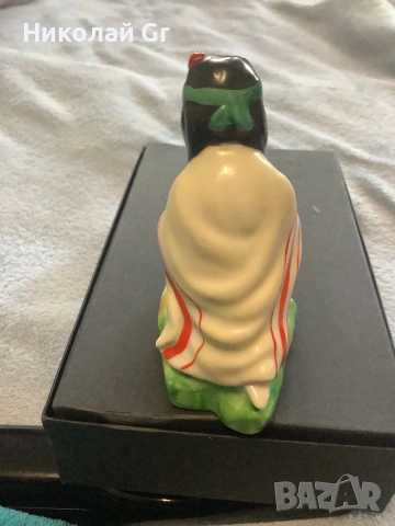 Фигурка порцелан отличен състояние произведено в Япония, снимка 6 - Колекции - 53084484