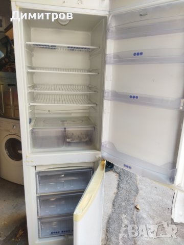 Хладилник за ремонт или части, снимка 4 - Хладилници - 41939586