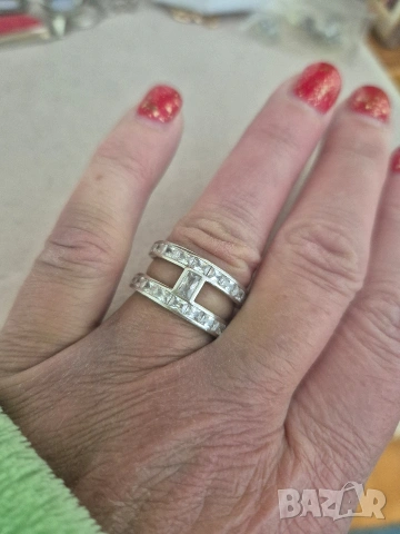 пръстен сребро и цирконии, снимка 2 - Пръстени - 53845486