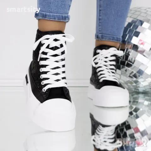 Дамски кецки супер хитов модел, снимка 4 - Маратонки - 47474887