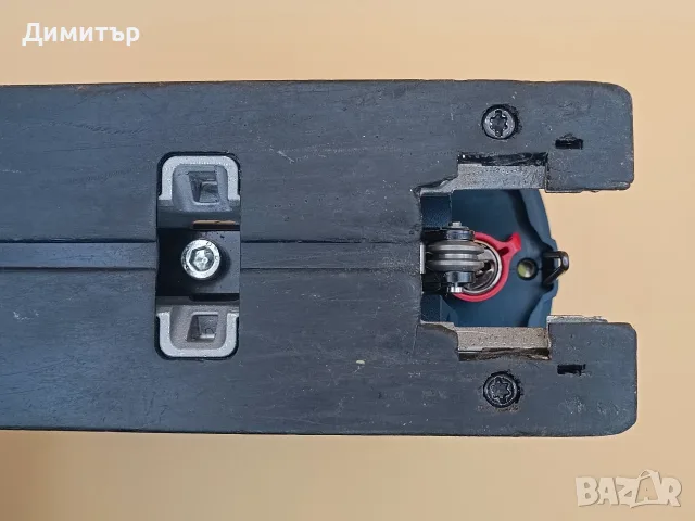 Bosch GST 18 V-LI B тяло на акумулаторно зеге 18V, снимка 6 - Триони и циркуляри - 56202154