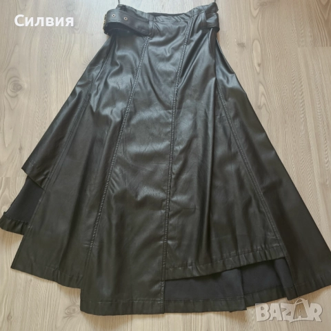 Чисто нова черна дълга лъскава кожена пола с колан, размер "M", снимка 11 - Поли - 52670227